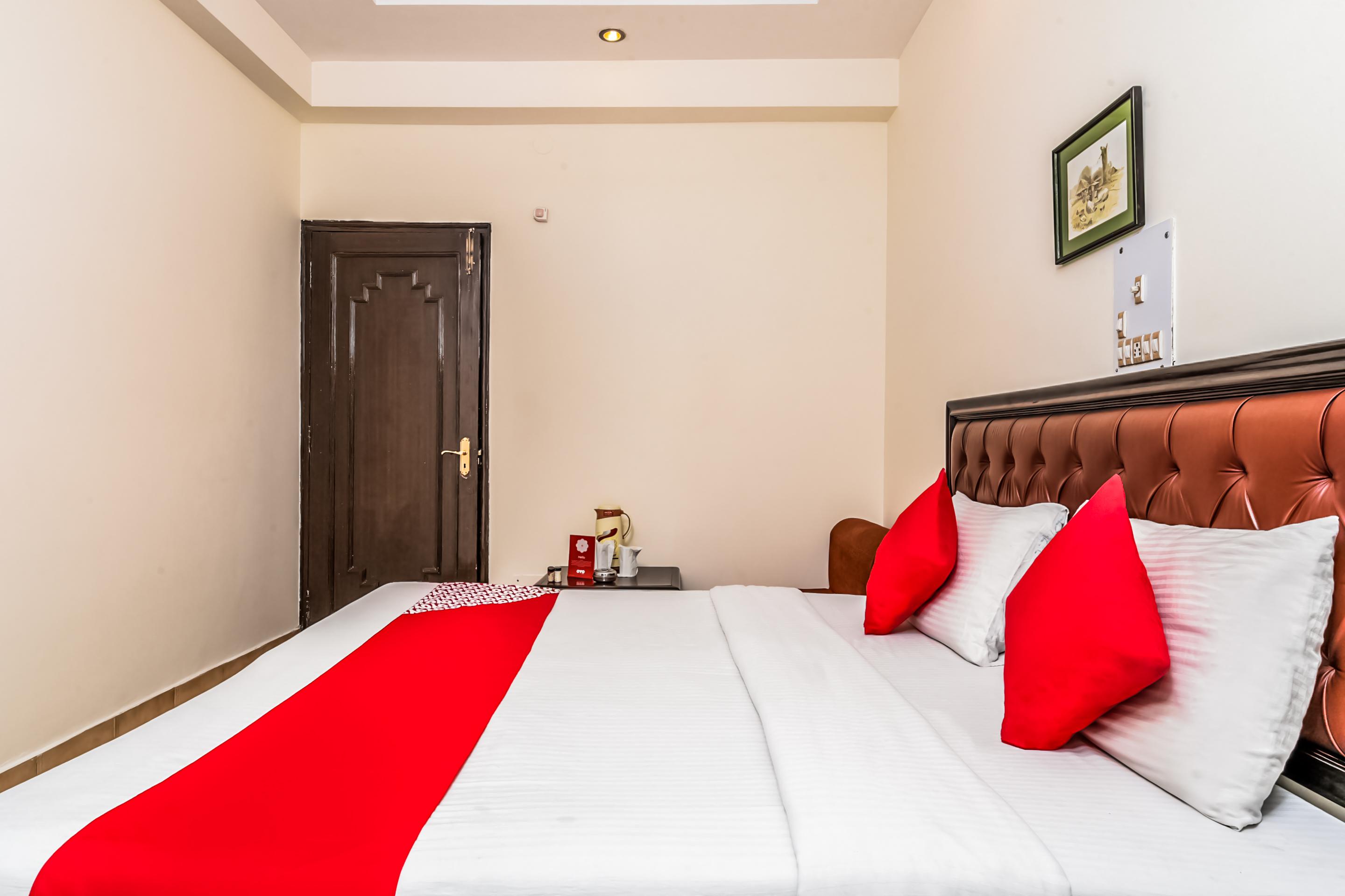 Hotel City Castle Delhi  Buitenkant foto